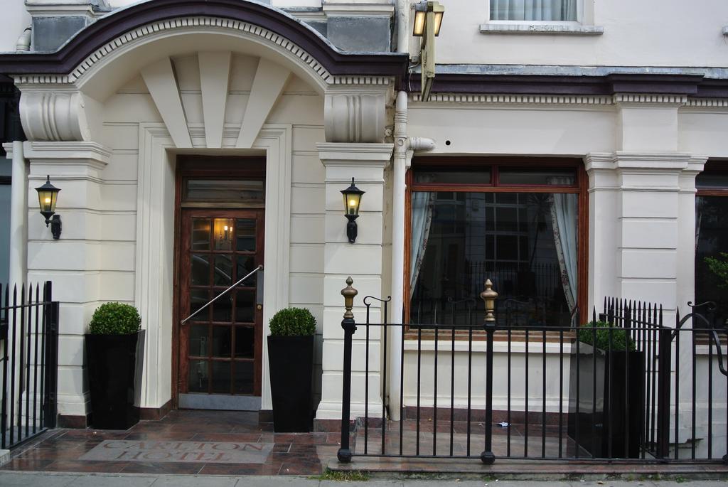 Hotel Carlton Londra